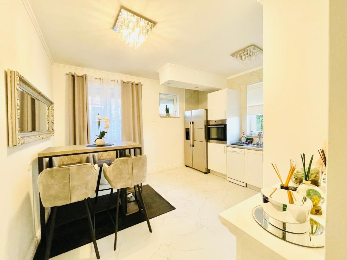 Apartment "Mimoza 1" Self Check-In, Self Check-Out Otočac Εξωτερικό φωτογραφία