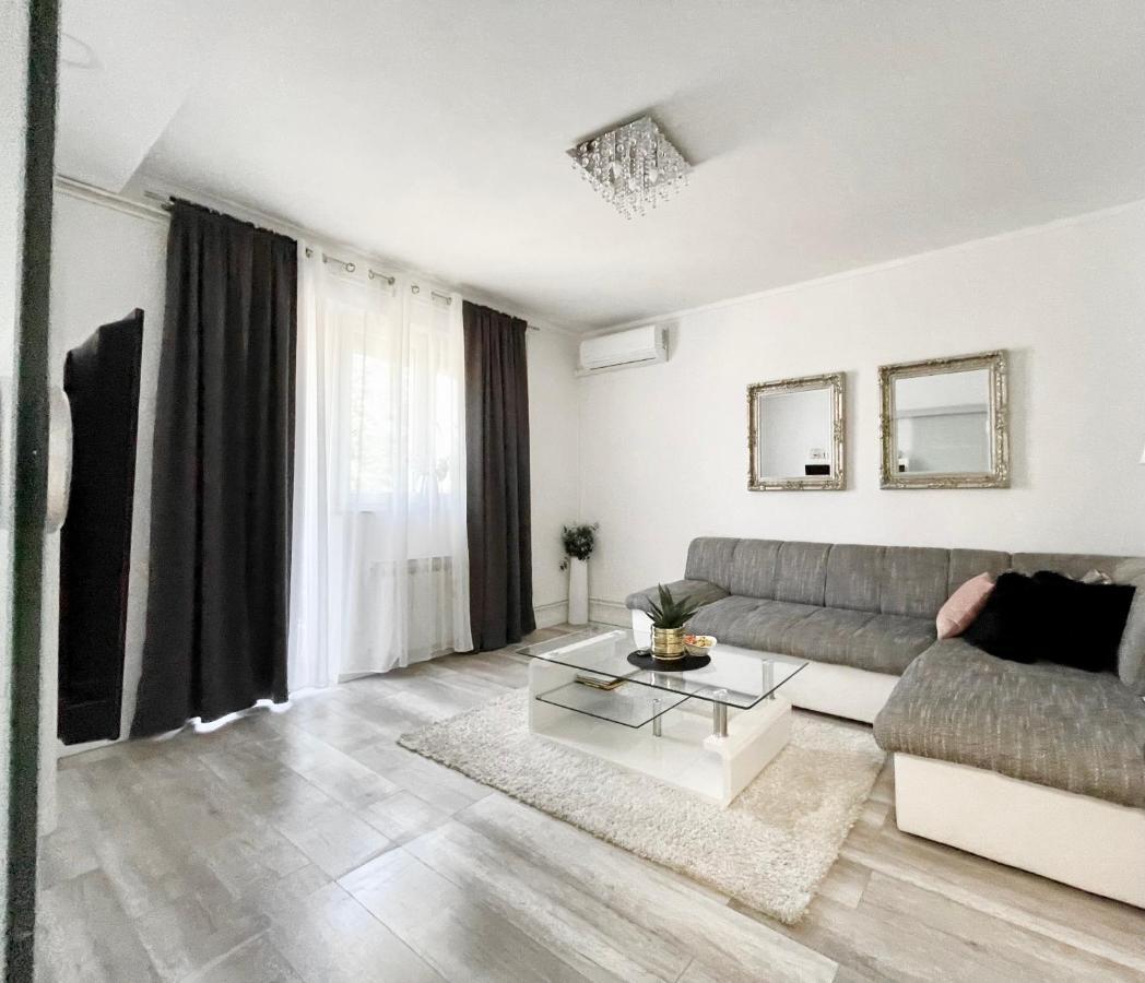 Apartment "Mimoza 1" Self Check-In, Self Check-Out Otočac Εξωτερικό φωτογραφία