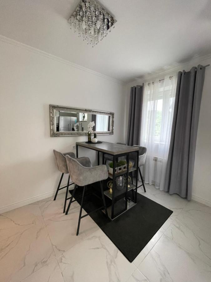 Apartment "Mimoza 1" Self Check-In, Self Check-Out Otočac Εξωτερικό φωτογραφία